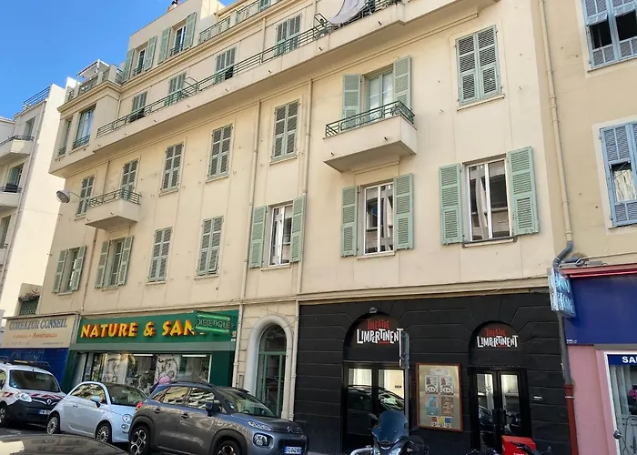 Zen And Charming - Center -5 Min Walk To Sea- 2Br